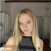 Estudiante francesa NATIVA. ¡Ofrezco clases de francés personalizadas parar todos los niveles y edades!